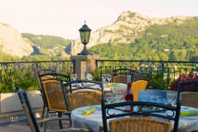 Logis Hotel La Porte des Cévennes